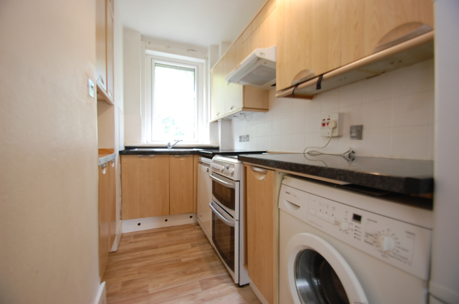 2 bed flat for sale in Bunessan Street, Glasgow  - Property Image 12