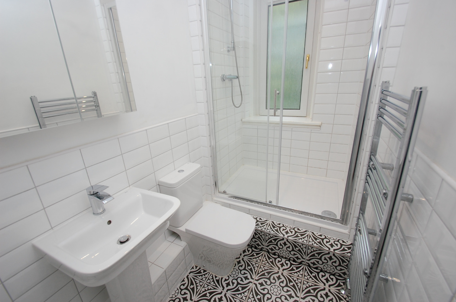 2 bed flat for sale in Bunessan Street, Glasgow  - Property Image 13