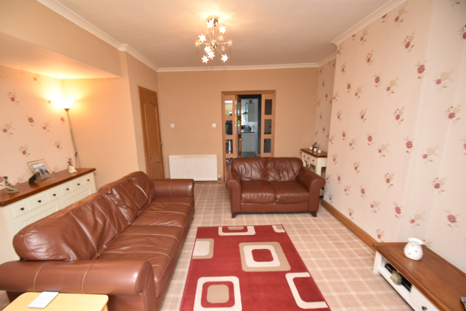 3 bed semi-detached house for sale in Ladybank Drive, Glasgow  - Property Image 4