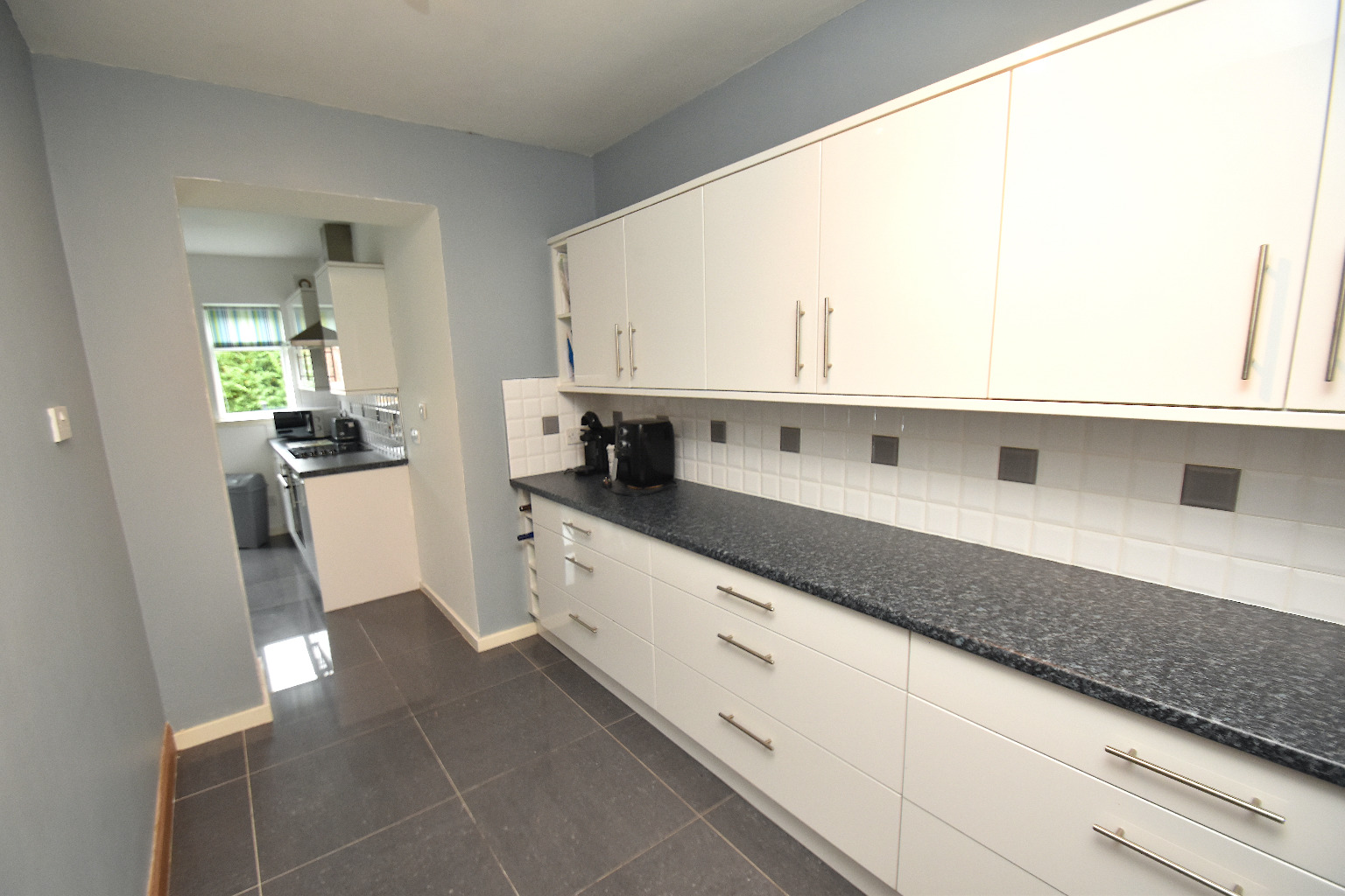 3 bed semi-detached house for sale in Ladybank Drive, Glasgow  - Property Image 5