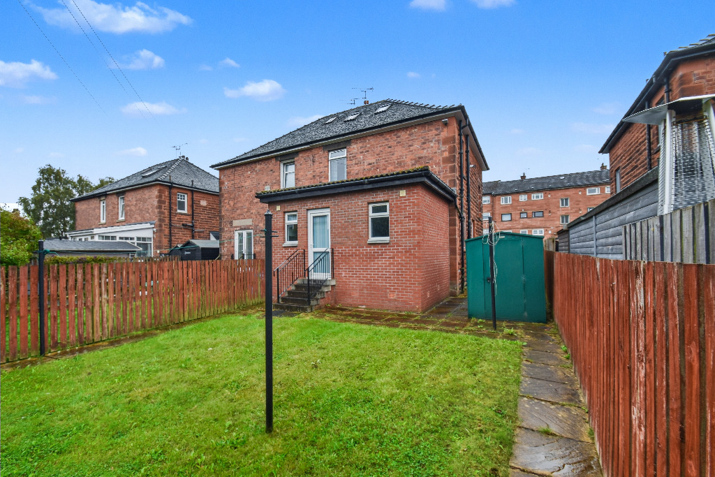 3 bed semi-detached house for sale in Ladybank Drive, Glasgow  - Property Image 20