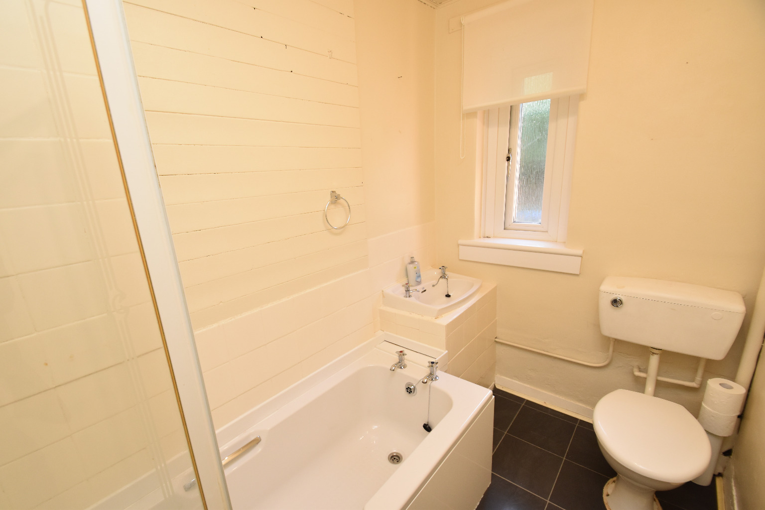 3 bed flat for sale in Linthaugh Road, Glasgow  - Property Image 12