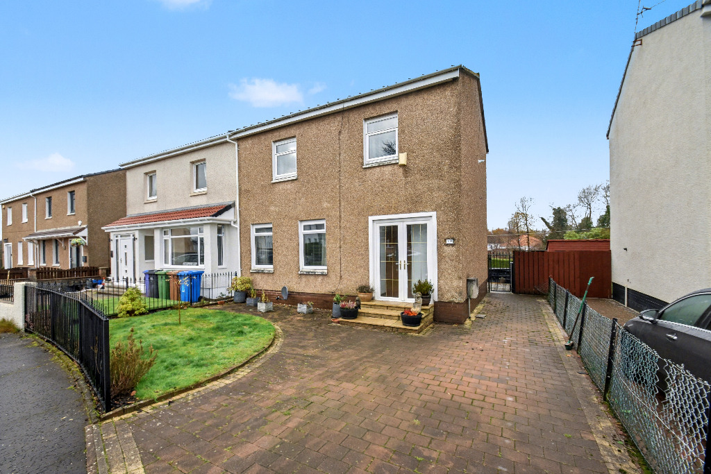 Properties for sale in G52