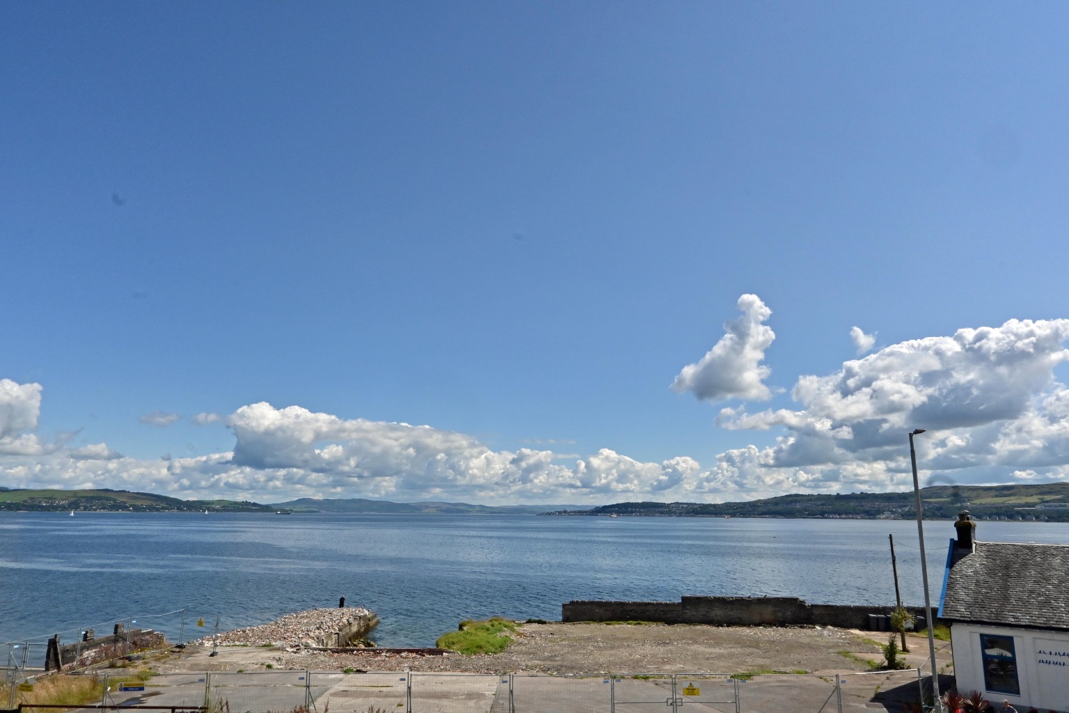 3 bed flat for sale in Marine Parade, Dunoon  - Property Image 3