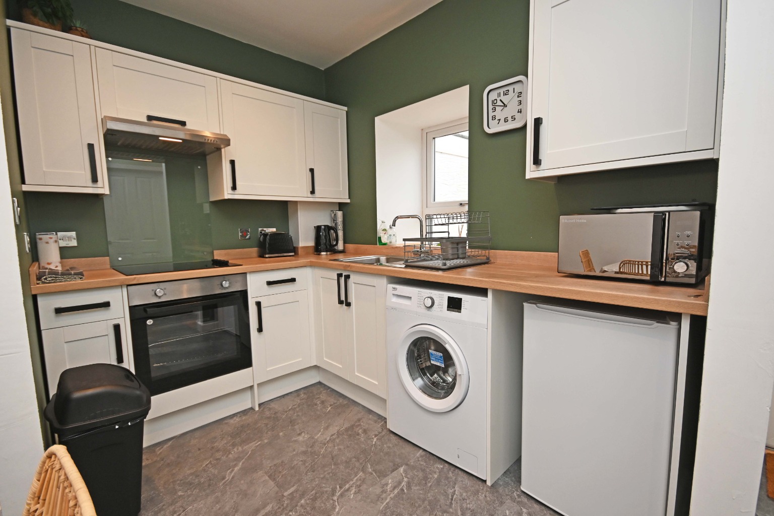 2 bed detached house for sale in Kirn Brae, Dunoon  - Property Image 5