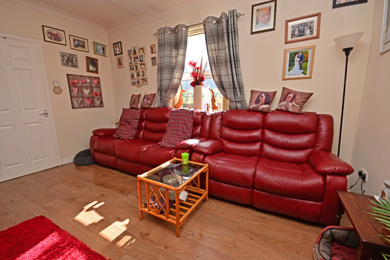 2 bed bungalow for sale, Cairndow  - Property Image 10