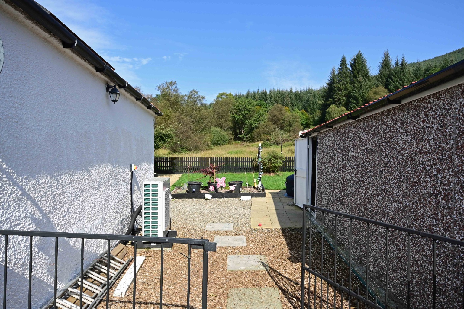 2 bed bungalow for sale, Cairndow  - Property Image 19