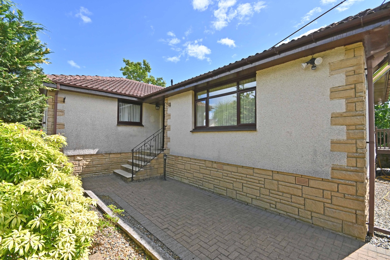 4 bed bungalow for sale in Ardenslate Road, Dunoon  - Property Image 25