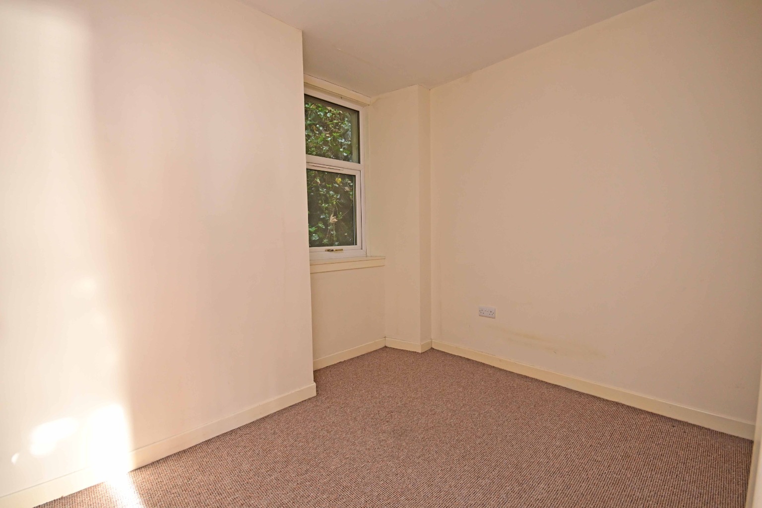 2 bed ground floor flat for sale in Shore Road, Dunoon  - Property Image 13