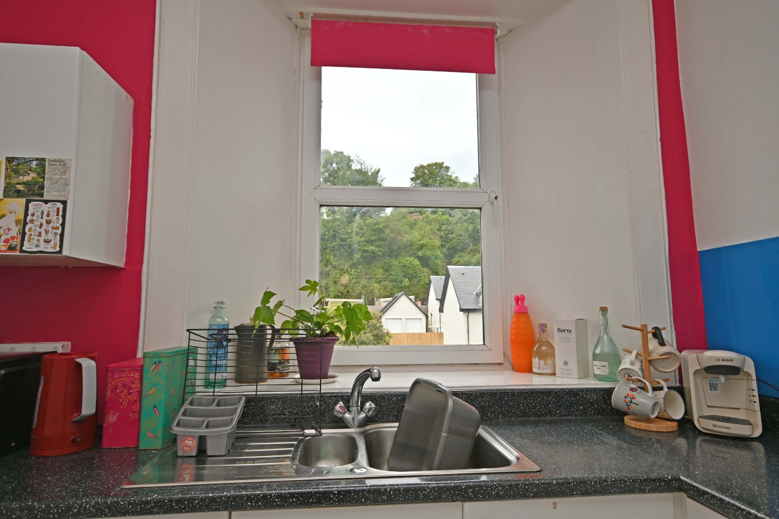 3 bed flat for sale  - Property Image 10