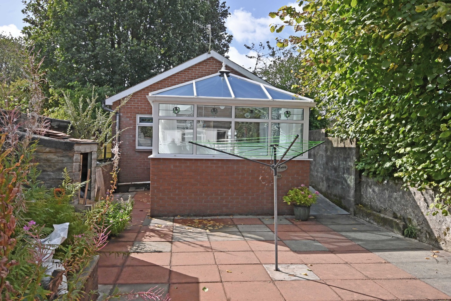 1 bed detached bungalow for sale in Hill Street, Dunoon  - Property Image 1