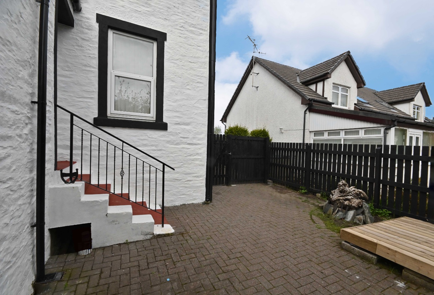 3 bed flat for sale in Stewart Street, Dunoon  - Property Image 3