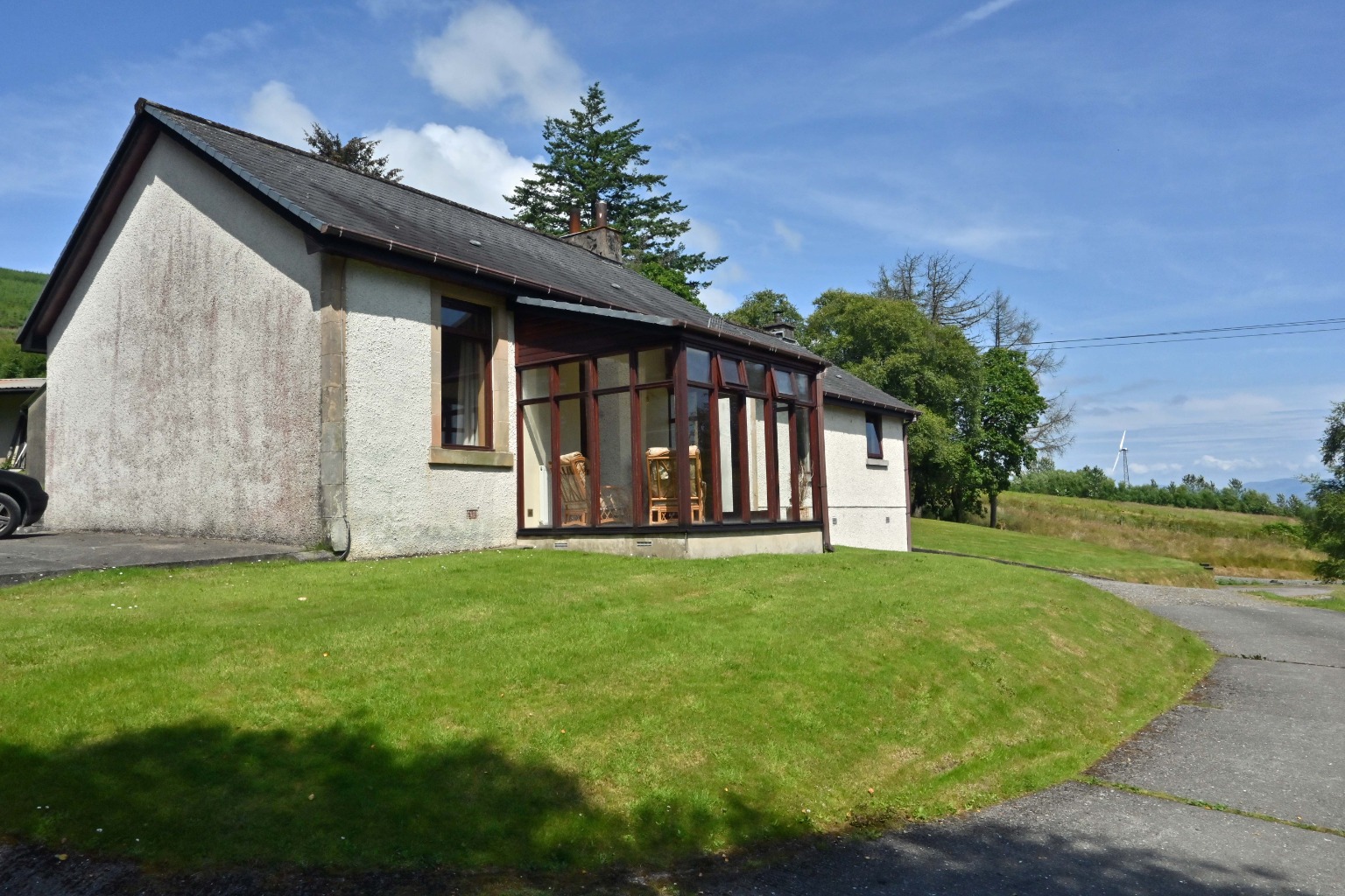 2 bed detached bungalow for sale in Cluniter Road, Dunoon  - Property Image 6