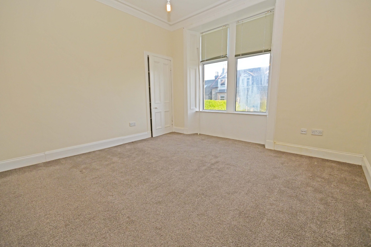 2 bed ground floor flat for sale in Victoria Road, Dunoon  - Property Image 11