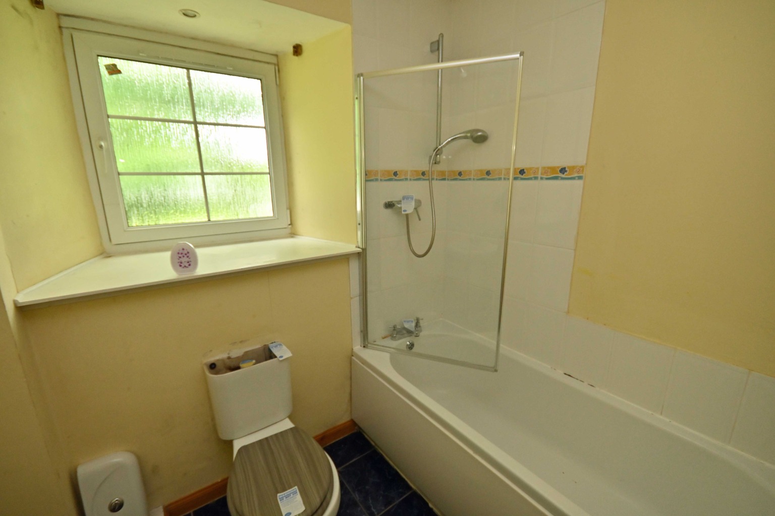 2 bed detached house for sale in Argyll Road, Dunoon  - Property Image 10