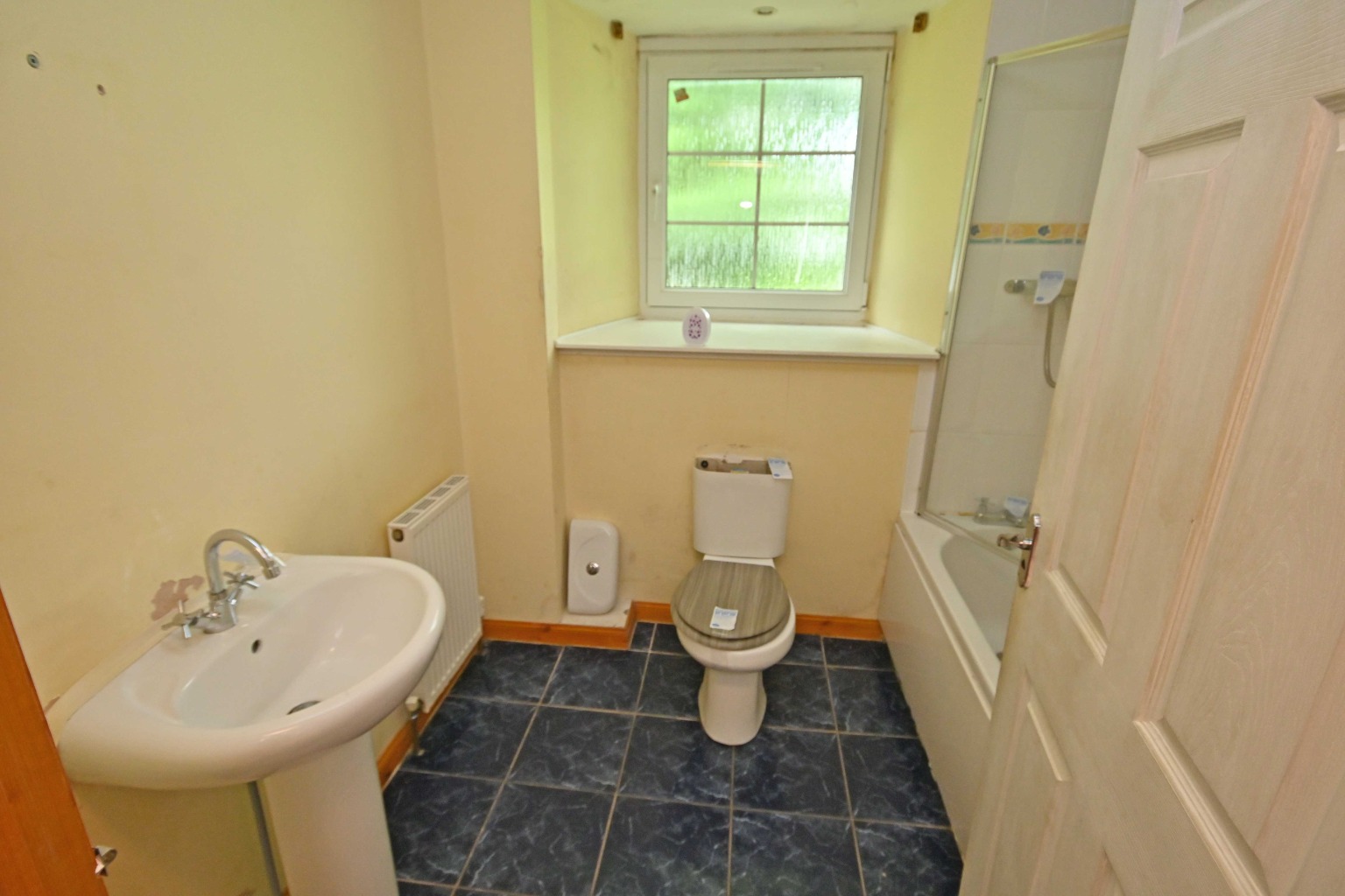 2 bed detached house for sale in Argyll Road, Dunoon  - Property Image 9