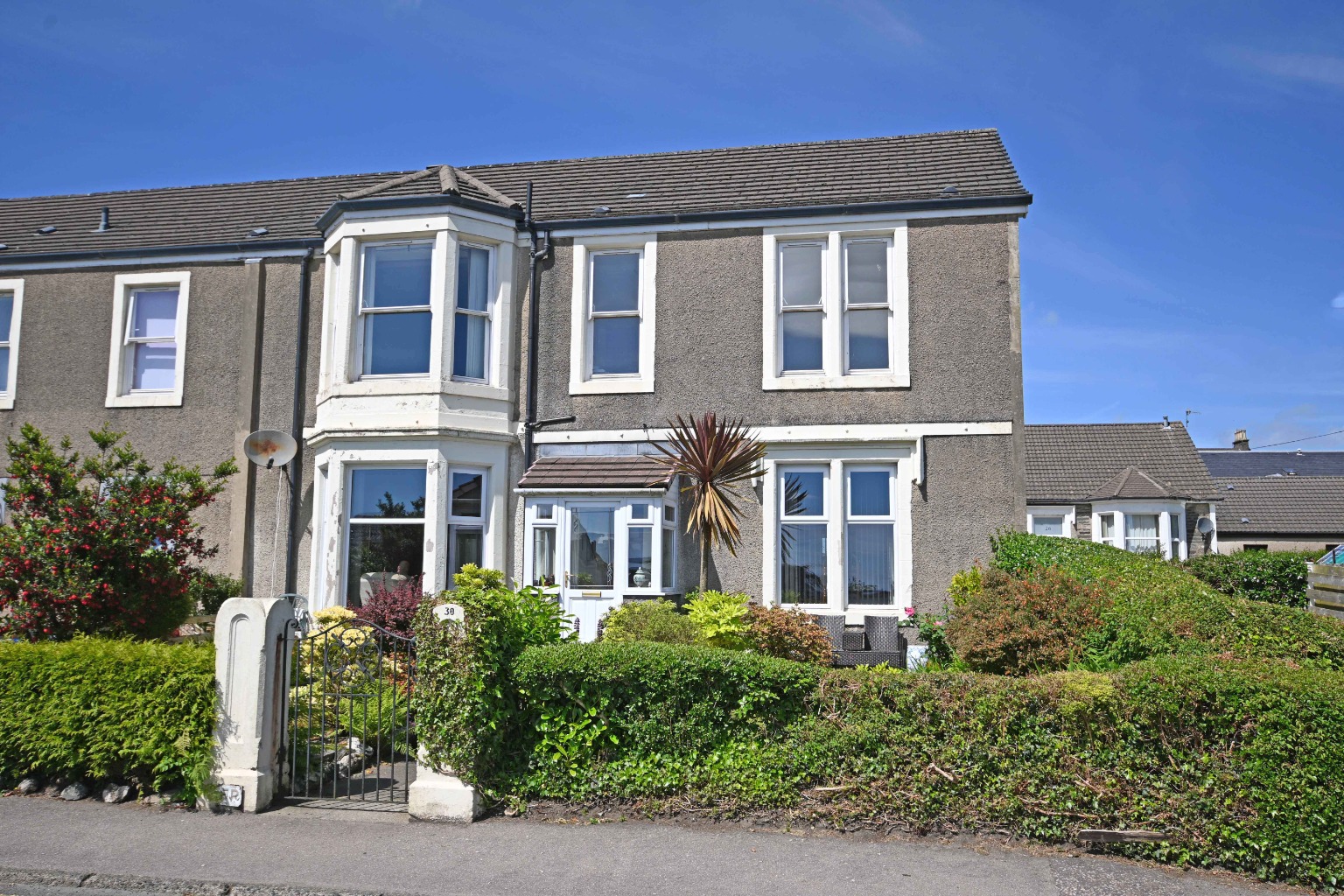 1 bed flat for sale in Auchamore Road, Dunoon  - Property Image 1