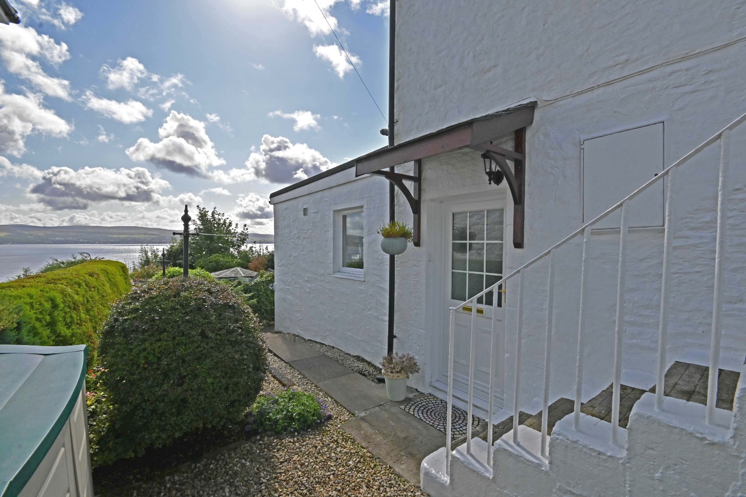 2 bed detached house for sale in North Campbell Road, Dunoon  - Property Image 4