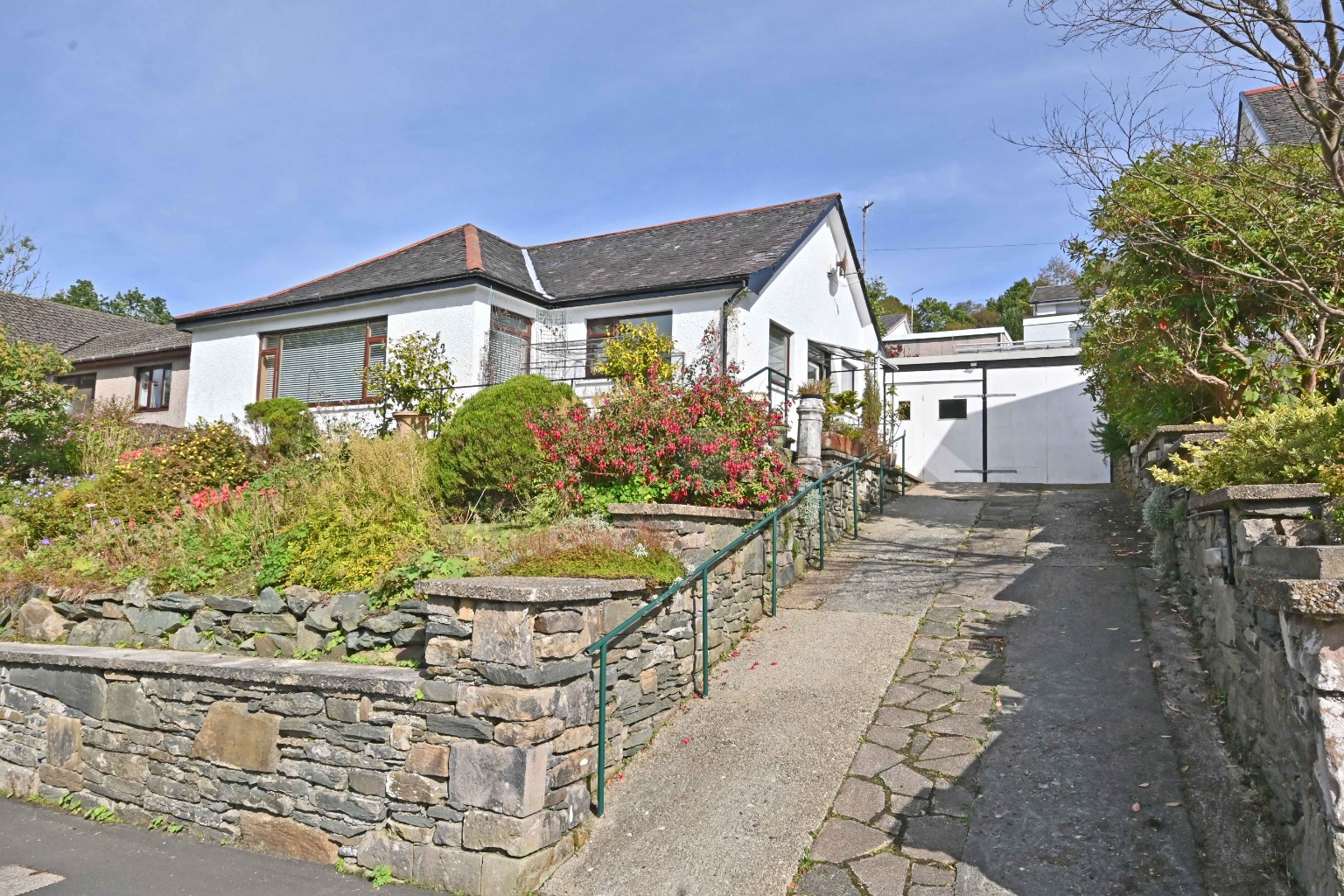 3 bed bungalow for sale in Ardenslate Road, Dunoon  - Property Image 1