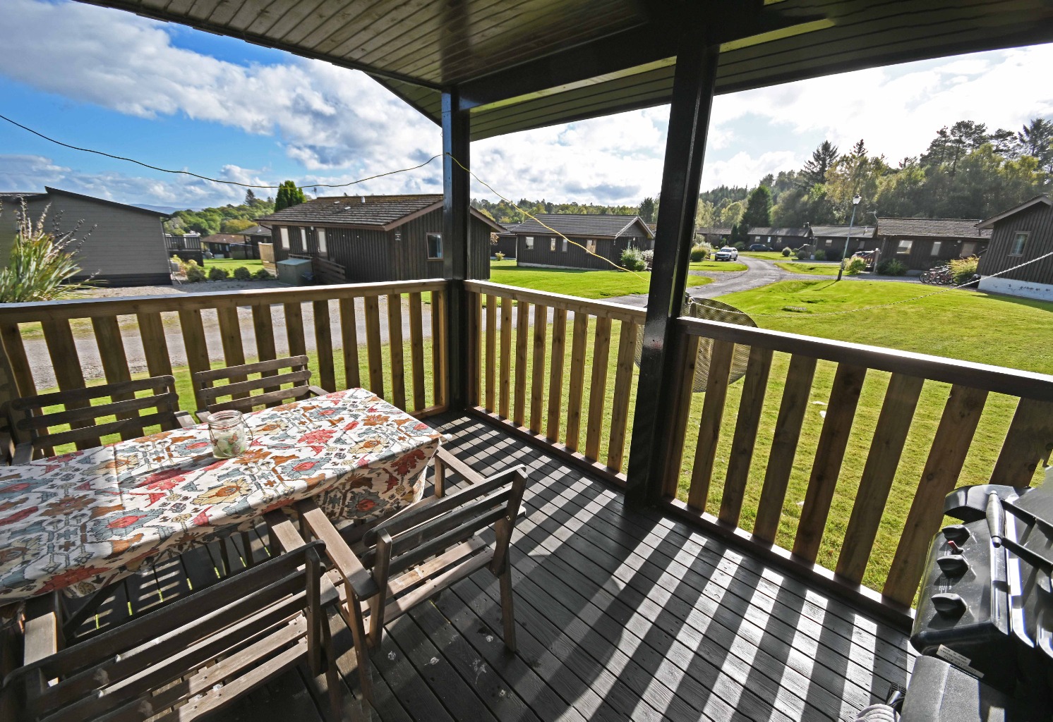 3 bed detached house for sale in Heathercroft, Dunoon  - Property Image 2