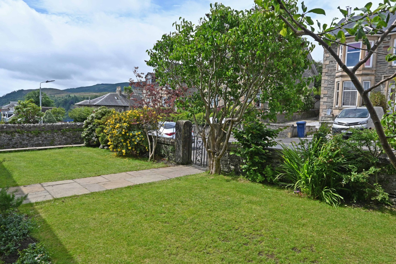 3 bed semi-detached house for sale in Victoria Road, Dunoon  - Property Image 3