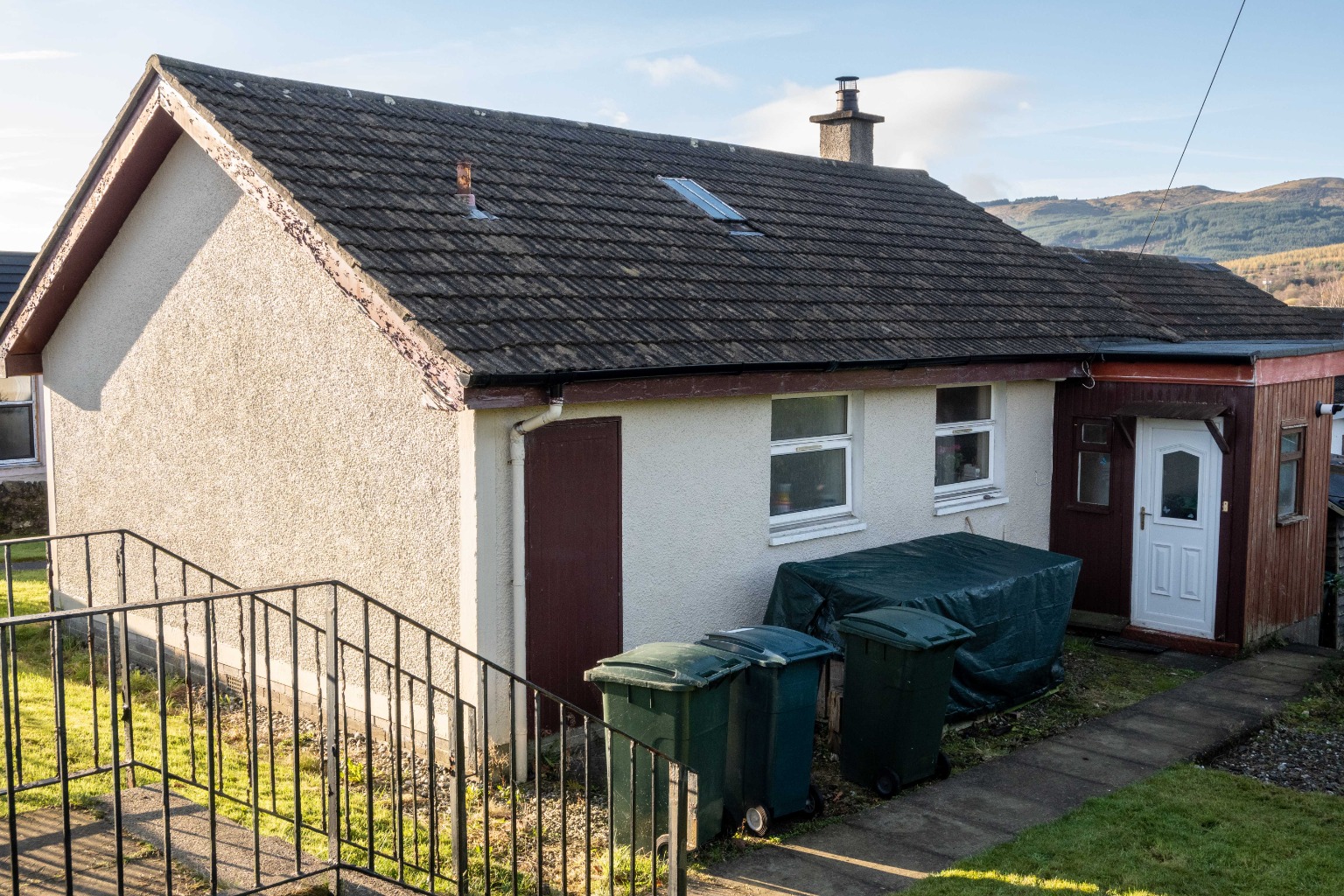 1 bed semi-detached bungalow for sale in Park Road, Dunoon  - Property Image 3