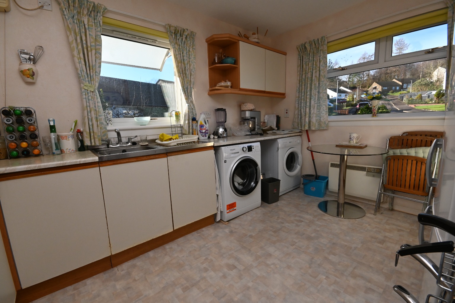 2 bed semi-detached house for sale in Cammesreinach Crescent, Dunoon  - Property Image 7