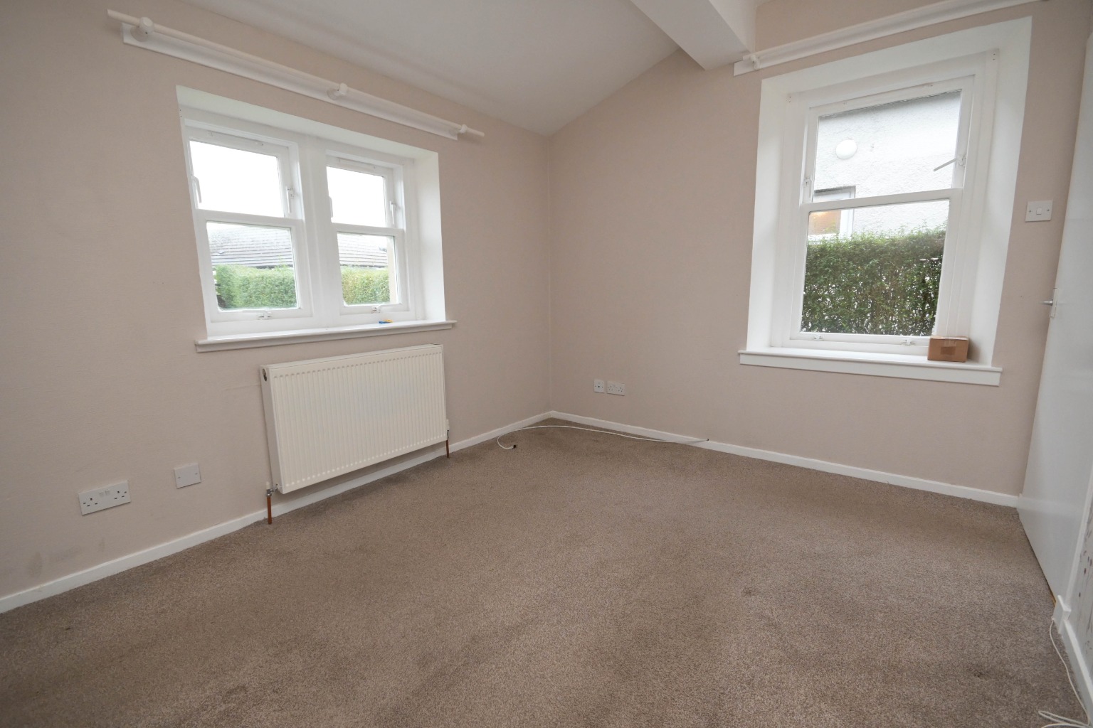 1 bed semi-detached bungalow for sale in John Street, Dunoon  - Property Image 5