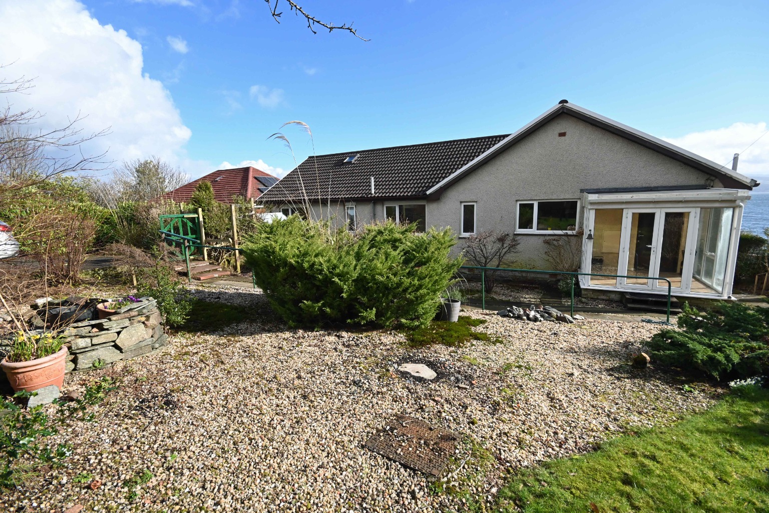 4 bed bungalow for sale in Glenacre, Dunoon  - Property Image 3