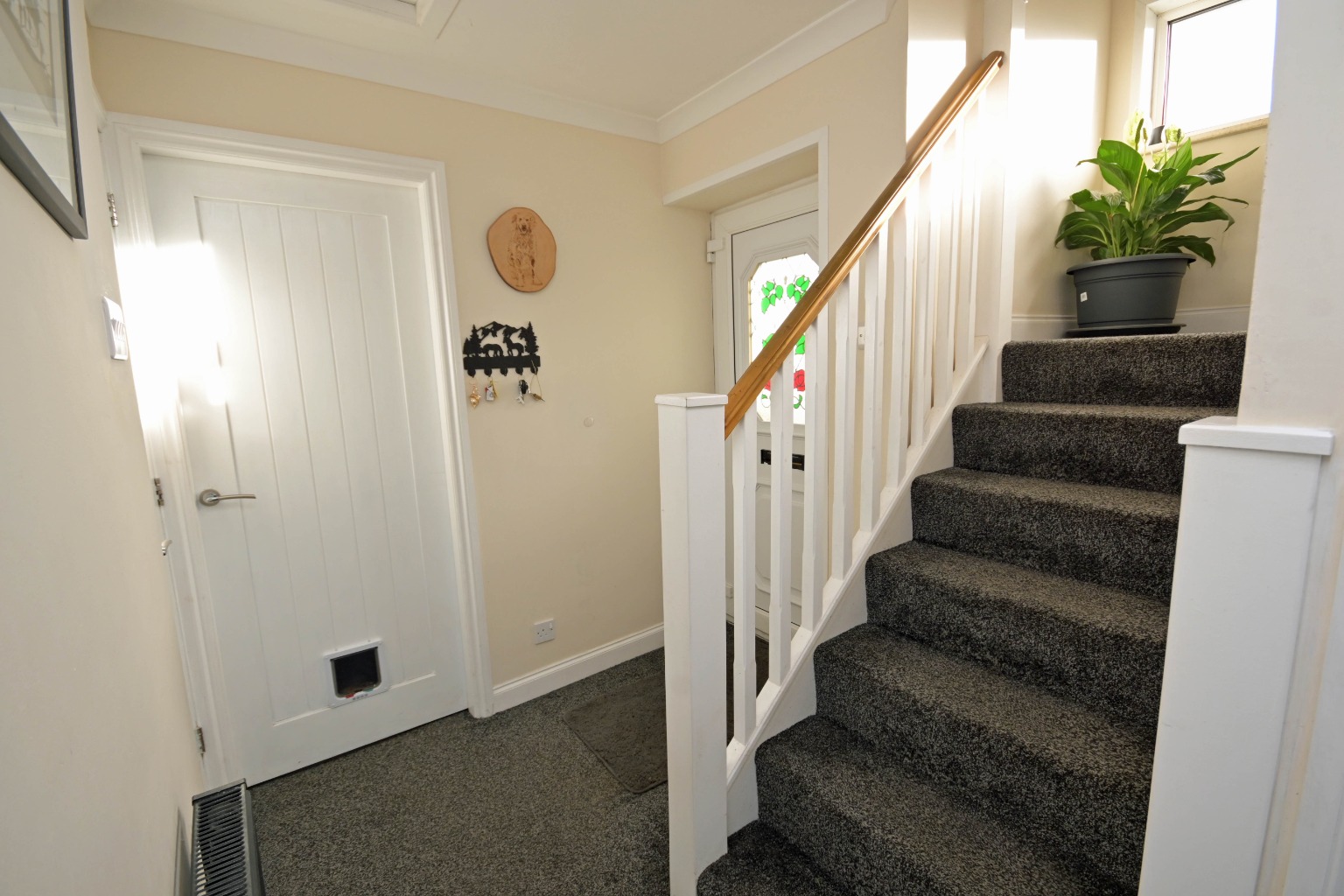 3 bed semi-detached house for sale in Sandhaven, Dunoon  - Property Image 3