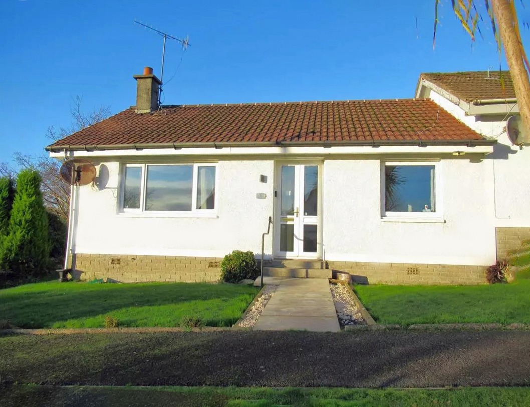 1 bed semi-detached bungalow for sale in Park Road, Dunoon  - Property Image 1