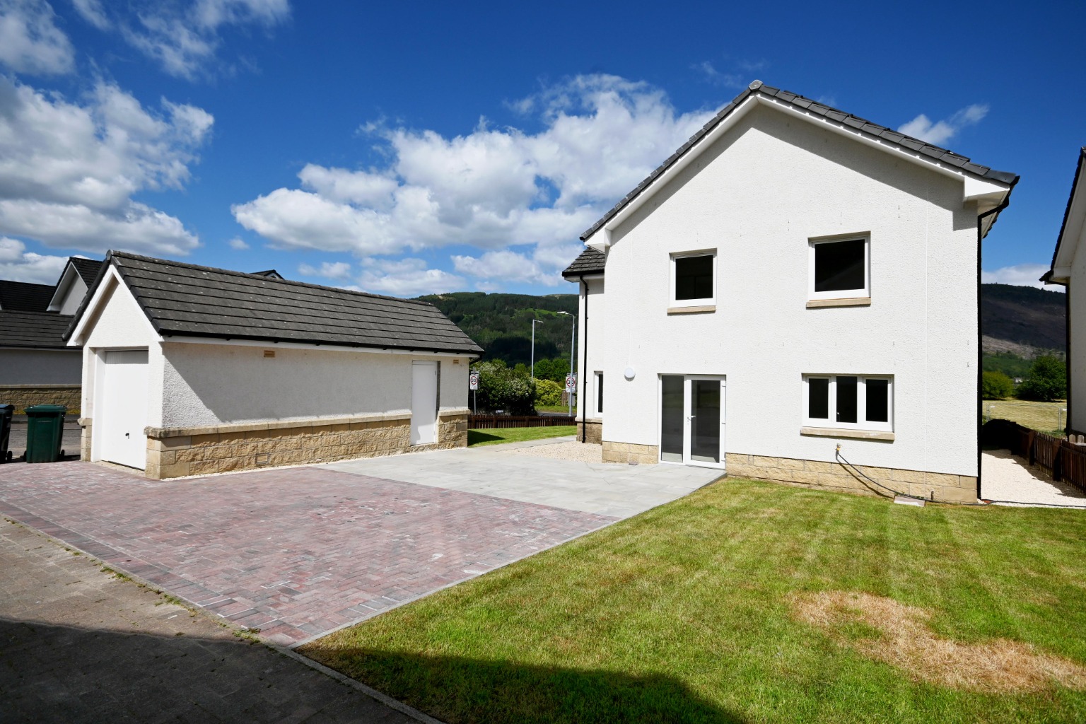 4 bed detached house for sale in McKinlay's Quay, Argyll and Bute  - Property Image 3