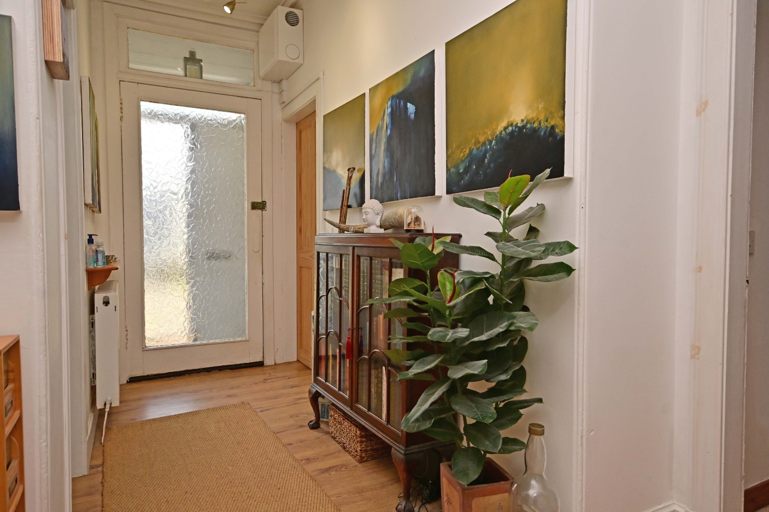 2 bed ground floor flat for sale in Wellington Street, Dunoon  - Property Image 3