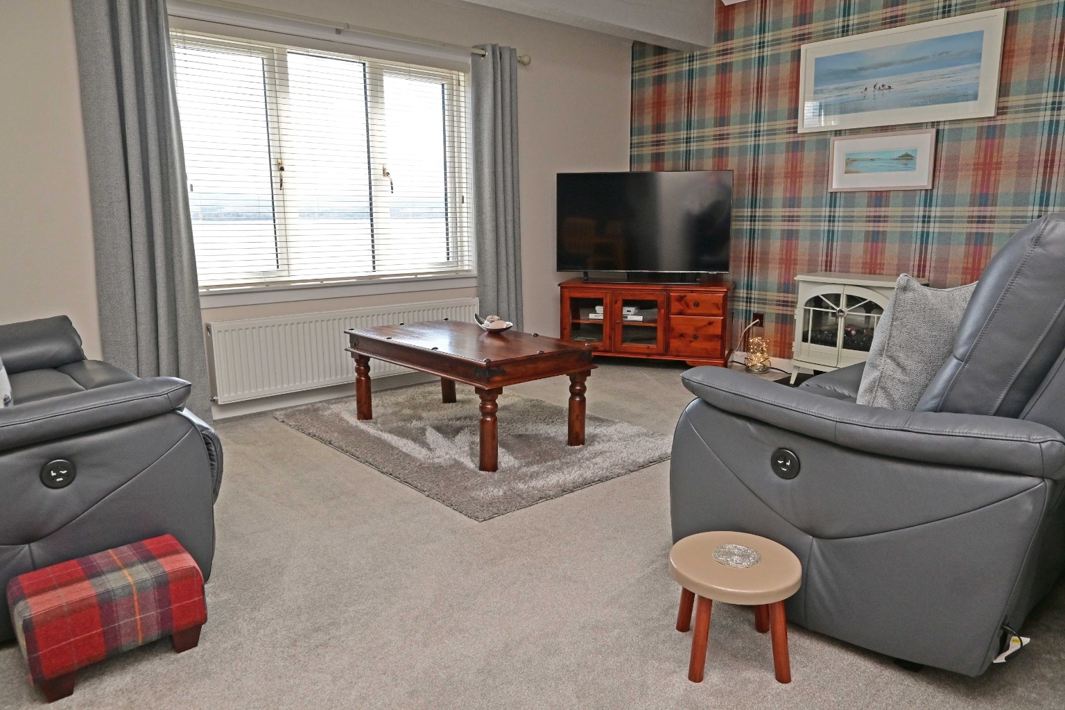 3 bed detached house for sale in Lauderdale & Bullwood Road, Argyll and Bute  - Property Image 9