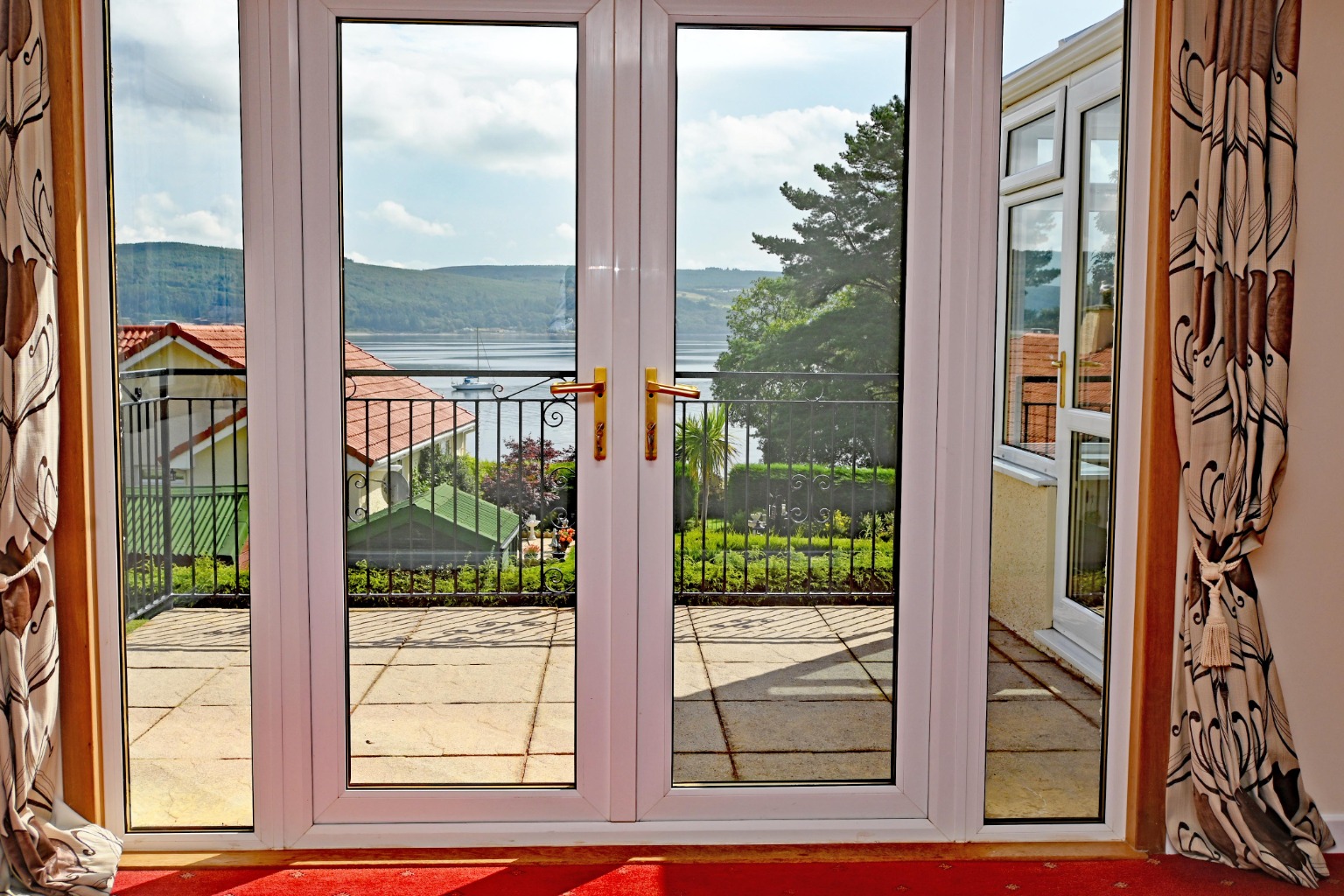3 bed detached bungalow for sale in Ardenfield, Dunoon  - Property Image 4