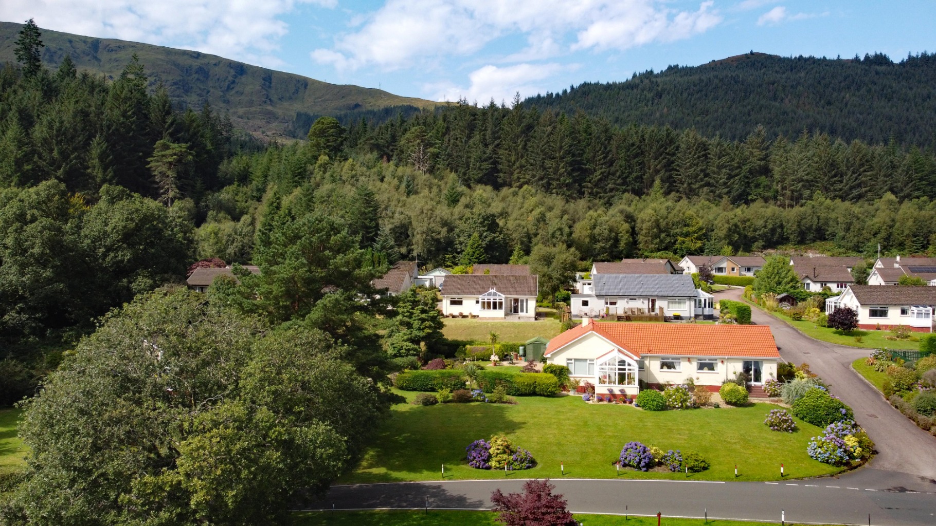 3 bed detached bungalow for sale in Ardenfield, Dunoon  - Property Image 2
