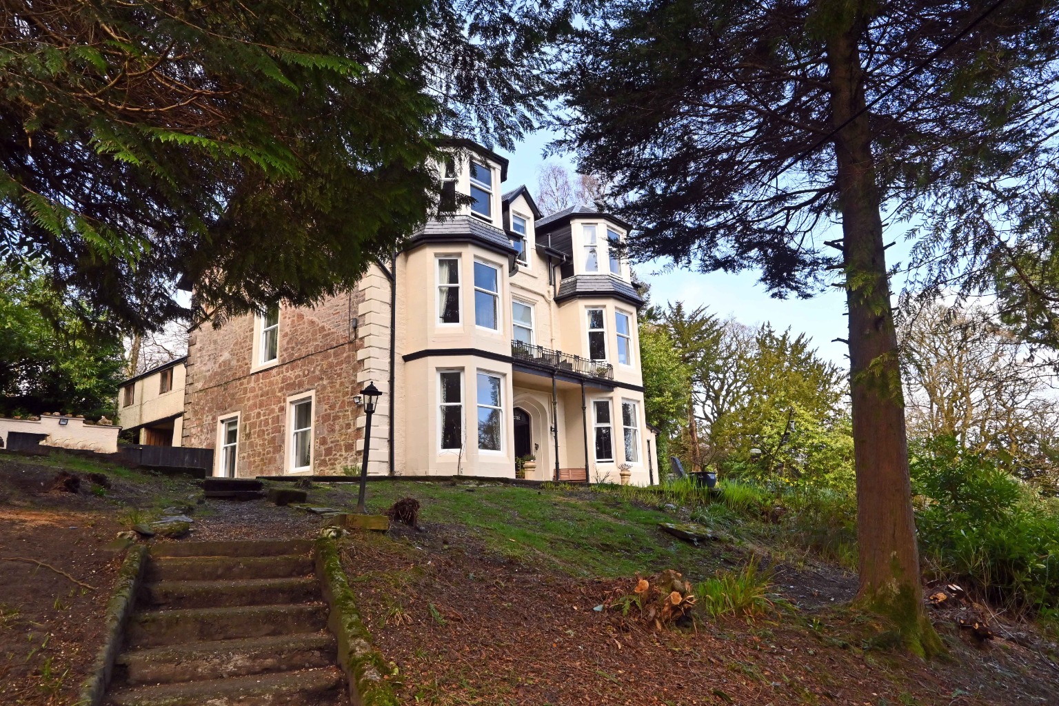 6 bed detached house for sale in Bullwood Road, Dunoon  - Property Image 2
