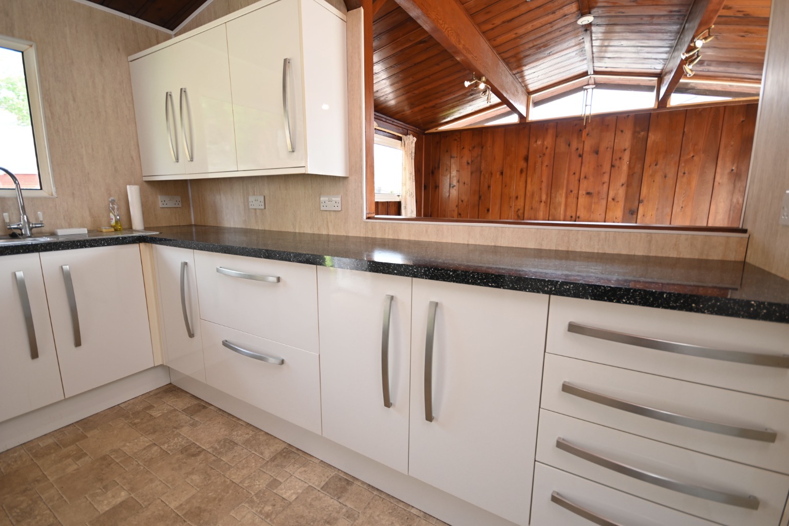 2 bed bungalow for sale in Dhailling Road, Argyll and Bute  - Property Image 12