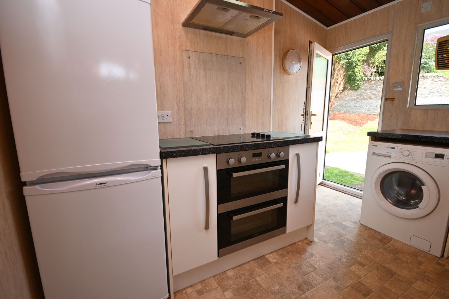 2 bed bungalow for sale in Dhailling Road, Argyll and Bute  - Property Image 11