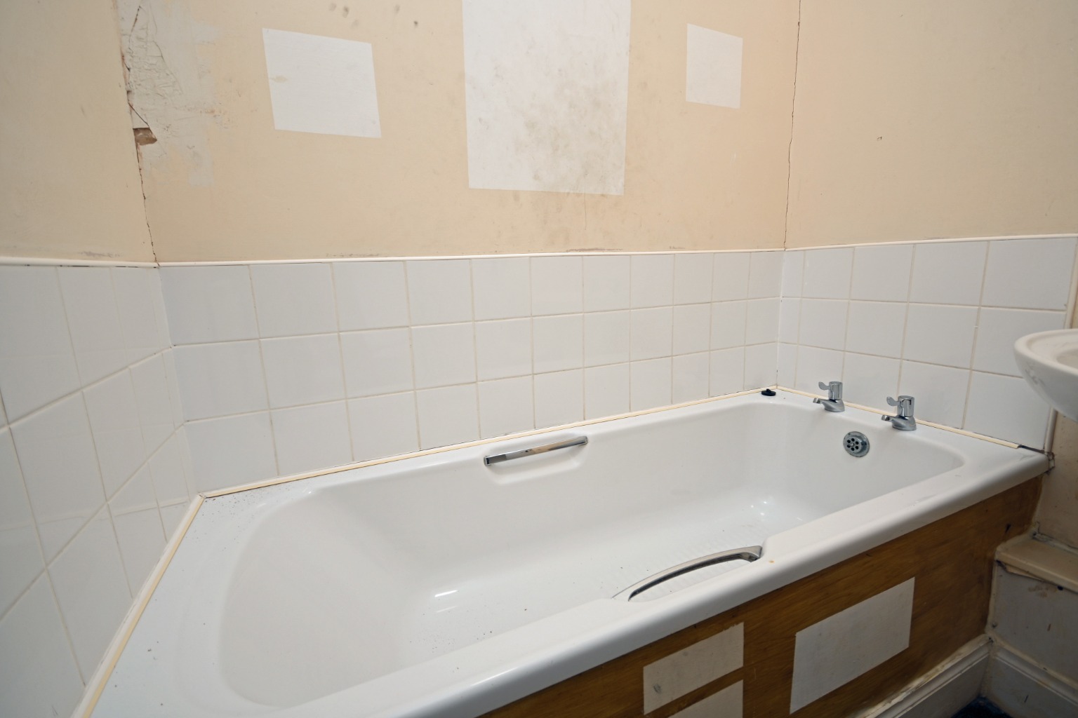 Flat for sale in Auchamore Road, Argyll and Bute  - Property Image 12