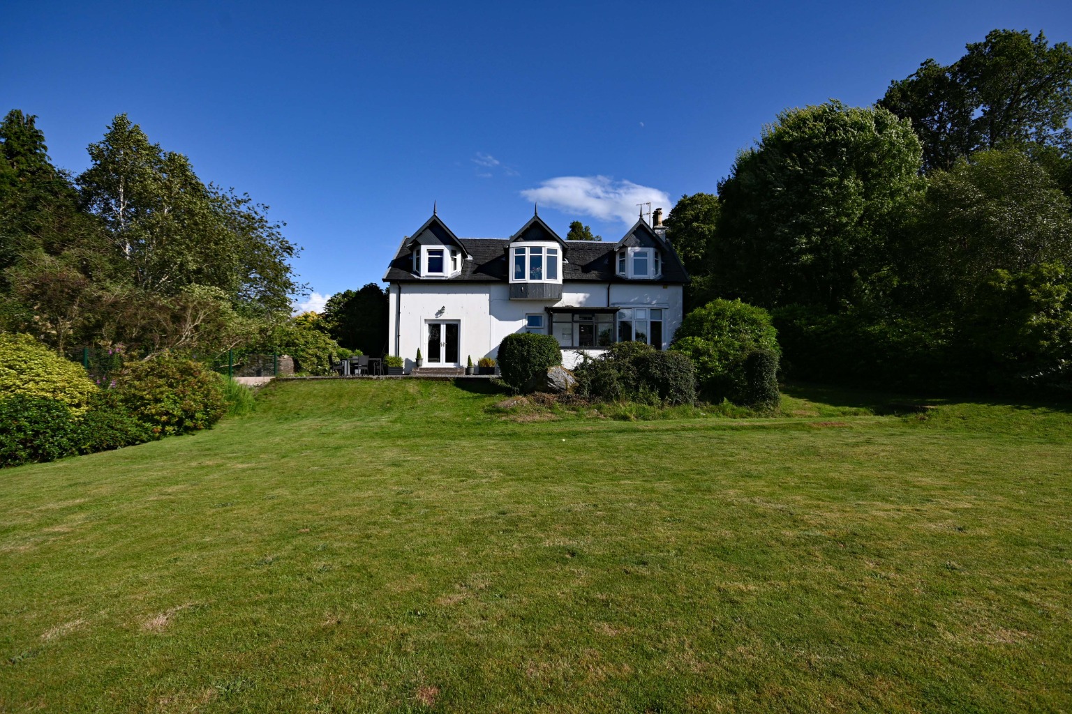 5 bed detached house for sale in Fir Brae, Dunoon  - Property Image 2