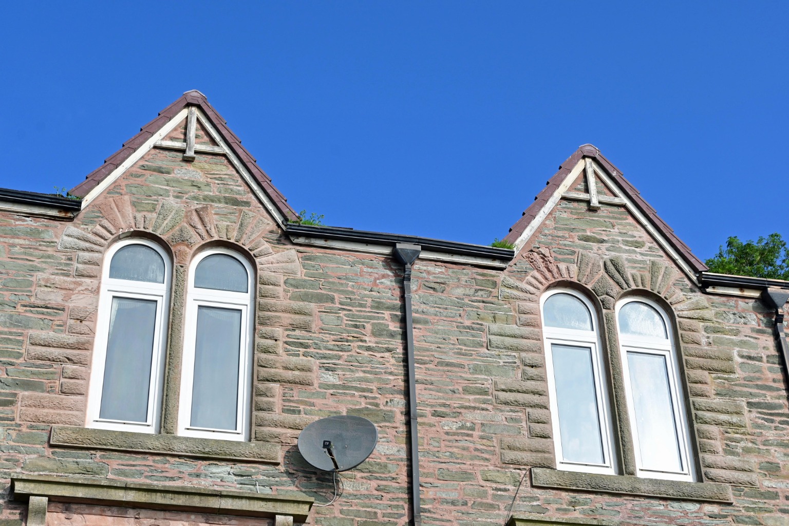 3 bed flat for sale in Shore Road, Dunoon  - Property Image 2