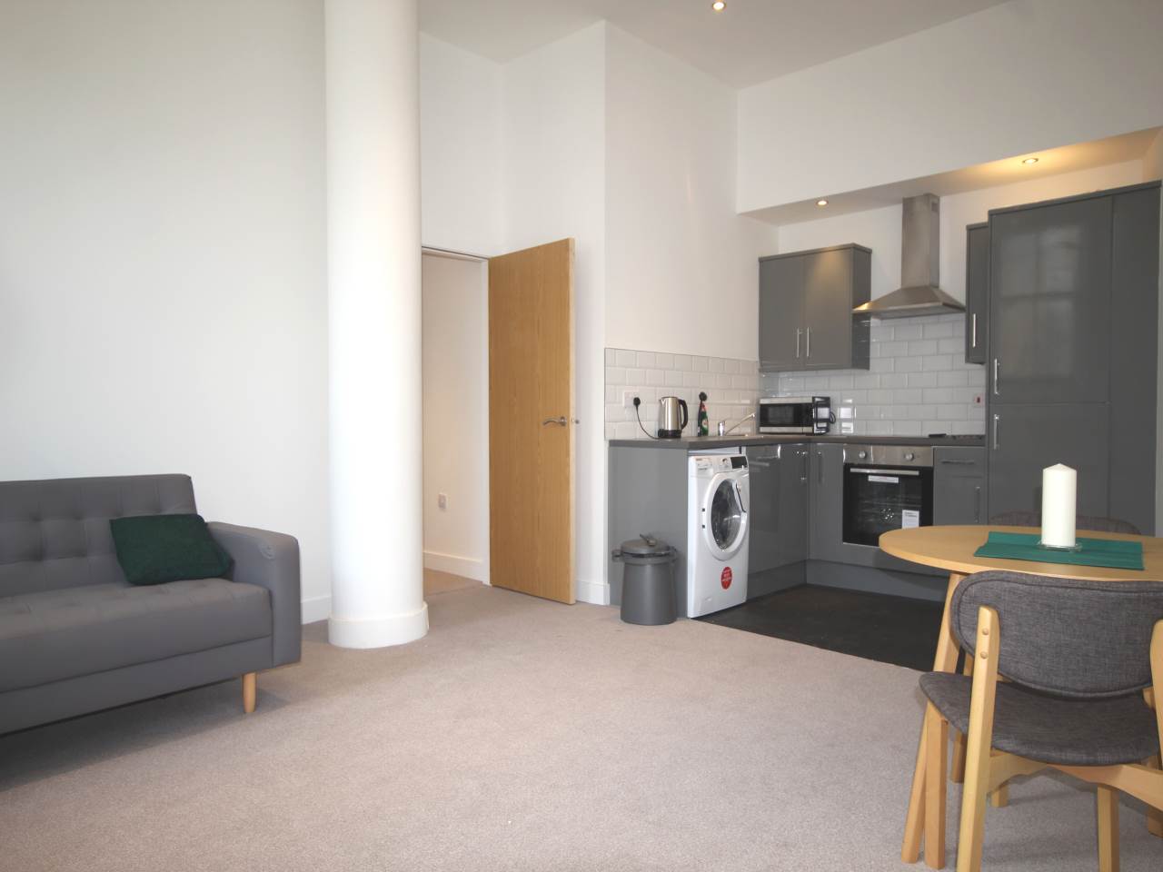1 bed flat to rent in ALL BILLS INCLUDED  - Property Image 3