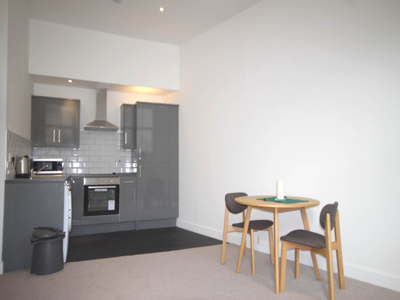 1 bed flat to rent in ALL BILLS INCLUDED  - Property Image 1