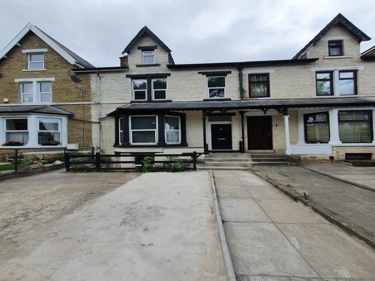 1 bed house / flat share to rent in 29 Pemberton drive , Bradford  - Property Image 1