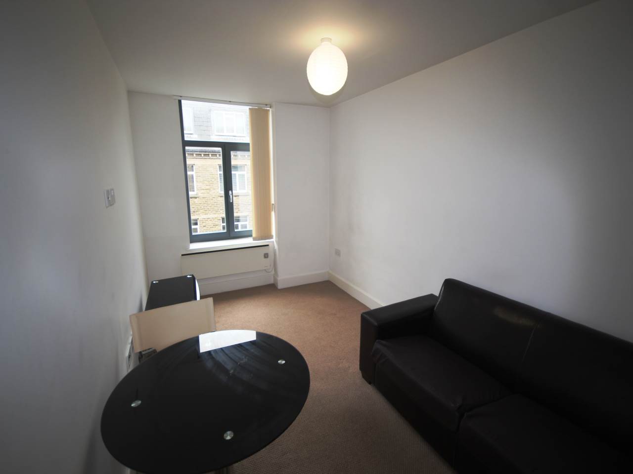 1 bed flat to rent in Woolston Warehouse, Grattan Road  - Property Image 3