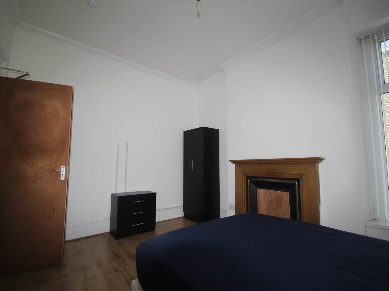 1 bed house / flat share to rent in Little Horton Lane  - Property Image 2