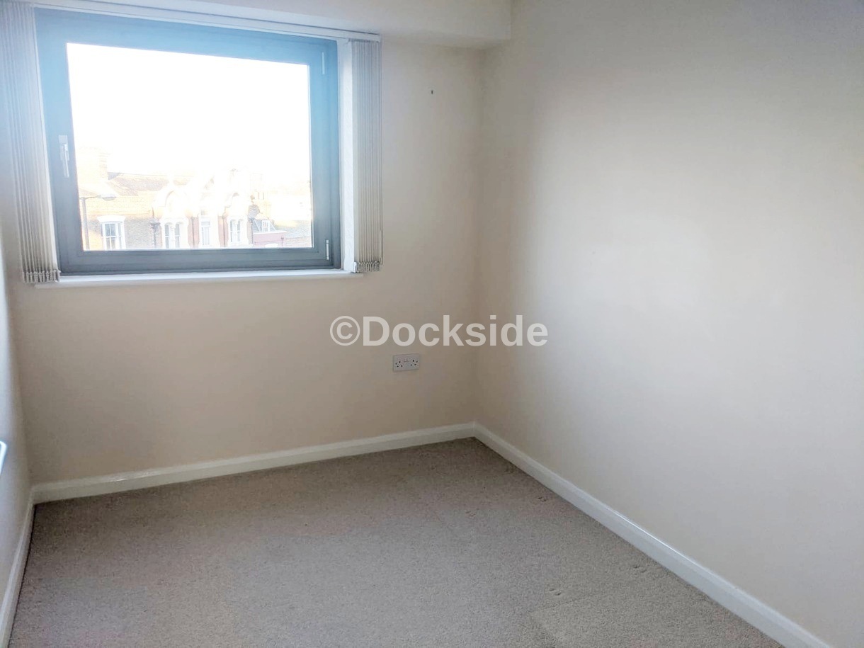 2 bed to rent in Star Hill, Rochester 4