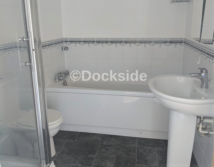 2 bed to rent in Star Hill, Rochester 6