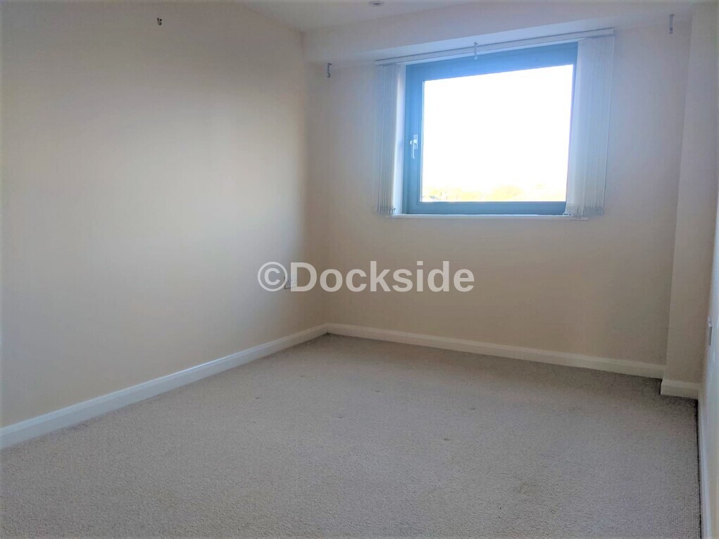 2 bed to rent in Star Hill, Rochester 5